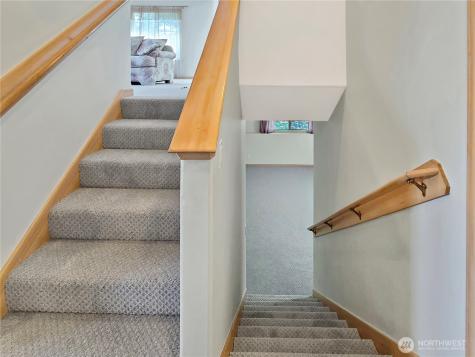 710 SW Echo Loop Oak Harbor WA 98277