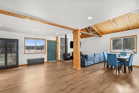 71 Middle Fork Lane Cle Elum WA 98922
