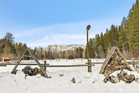 71 Middle Fork Lane Cle Elum WA 98922