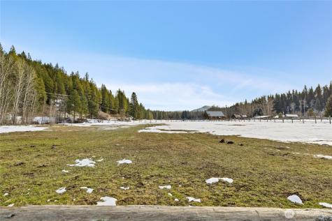 71 Middle Fork Lane Cle Elum WA 98922