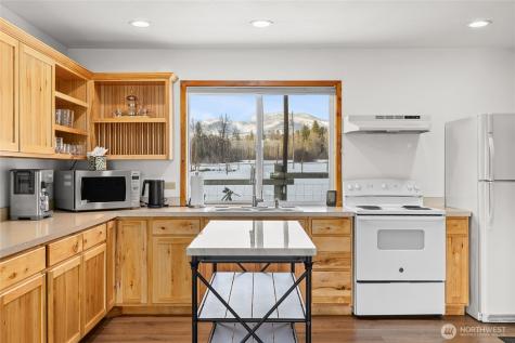 71 Middle Fork Lane Cle Elum WA 98922