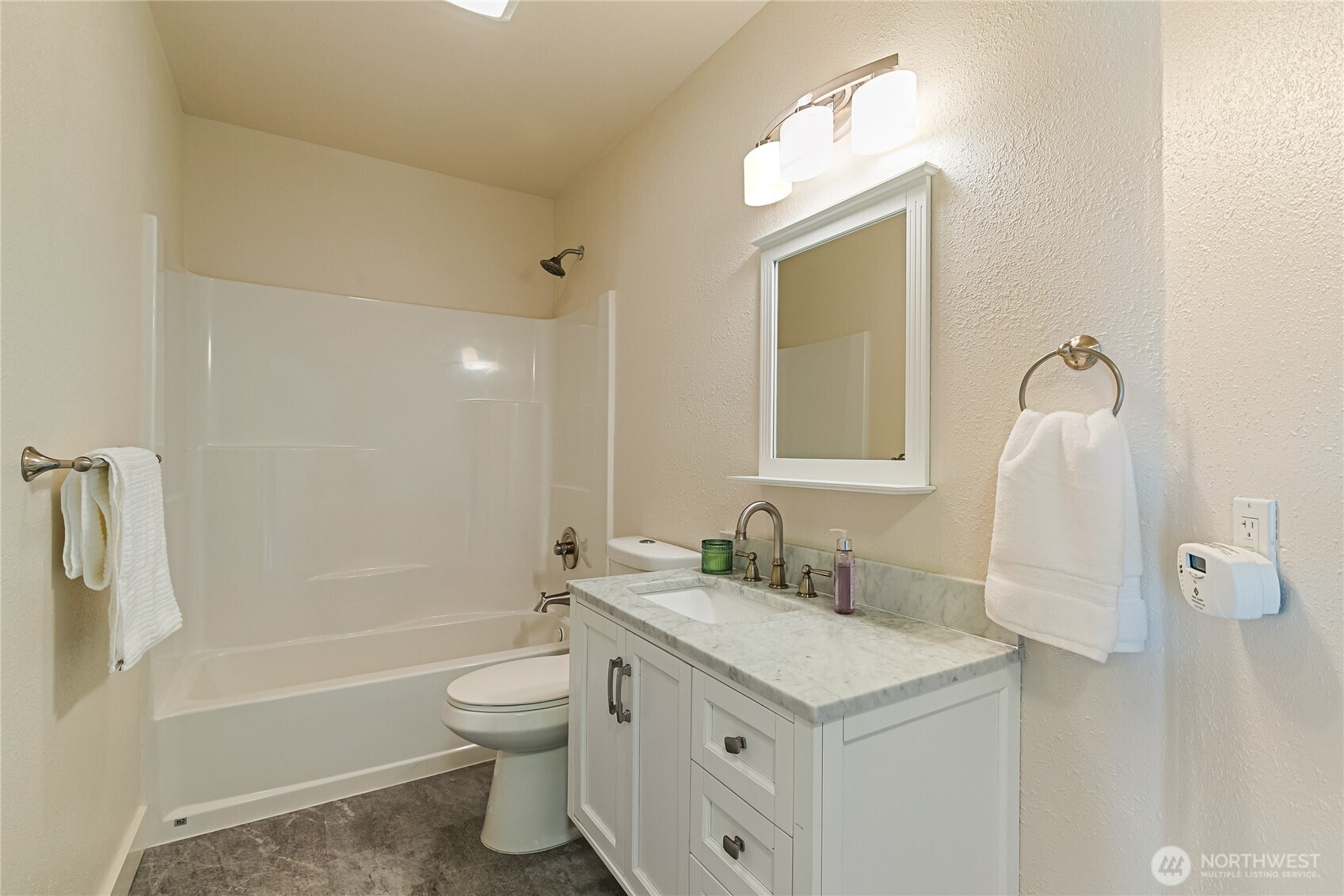 1864 19th Court Lynden WA 98264