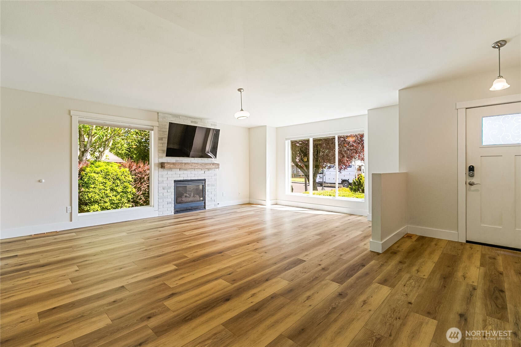 1864 19th Court Lynden WA 98264