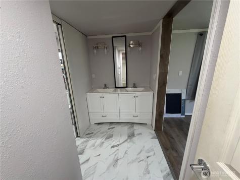 7140 191st Avenue SW Rochester WA 98579