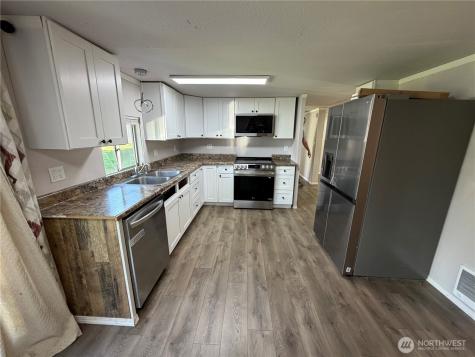 7140 191st Avenue SW Rochester WA 98579