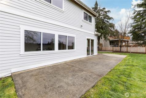3215 Scenic Drive Auburn WA 98092