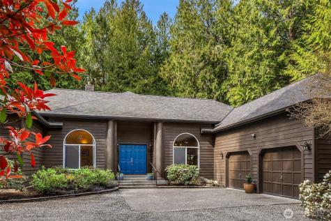 8387 NE Sumanee Place Bainbridge Island WA 98110