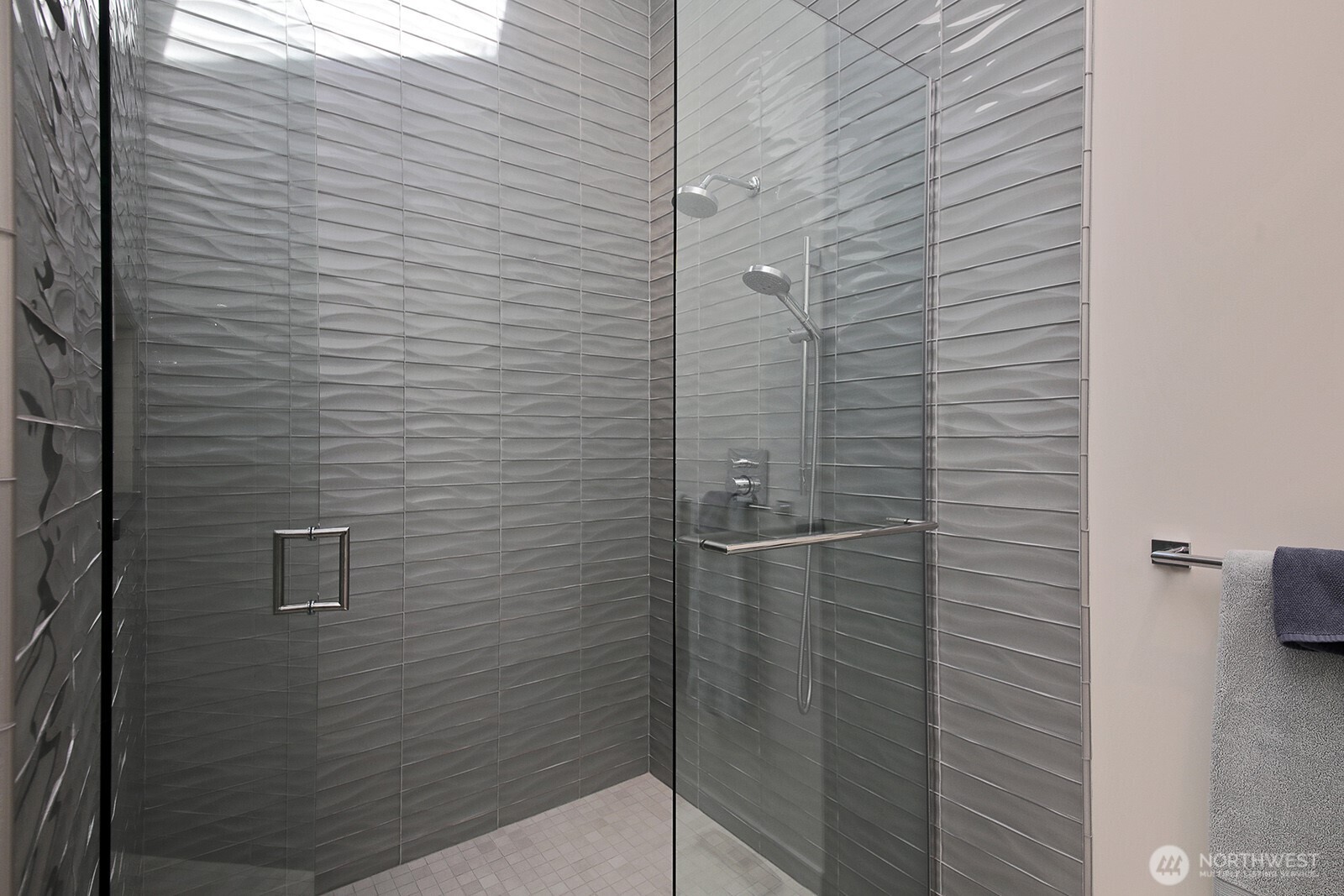 4654 Strawbridge Lane Langley WA 98260