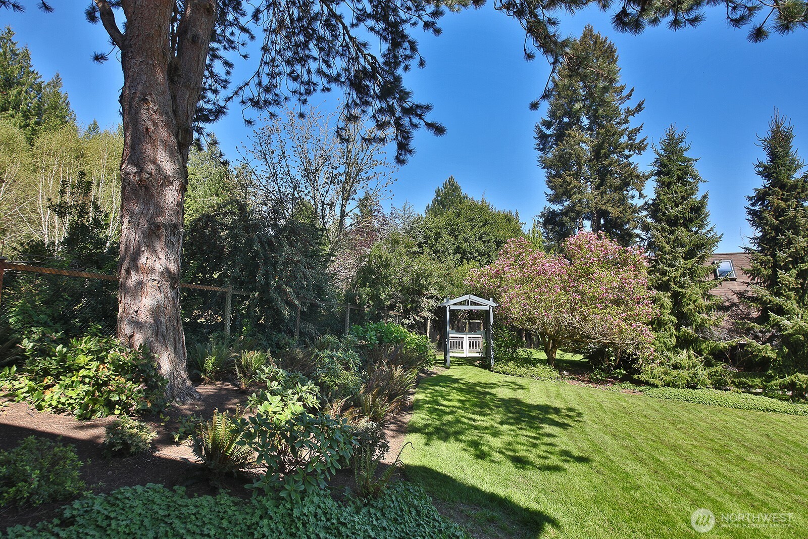 4654 Strawbridge Lane Langley WA 98260