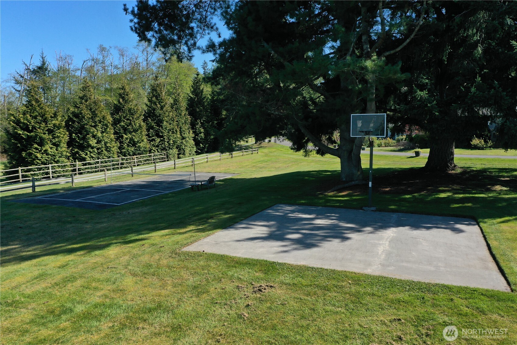 4654 Strawbridge Lane Langley WA 98260