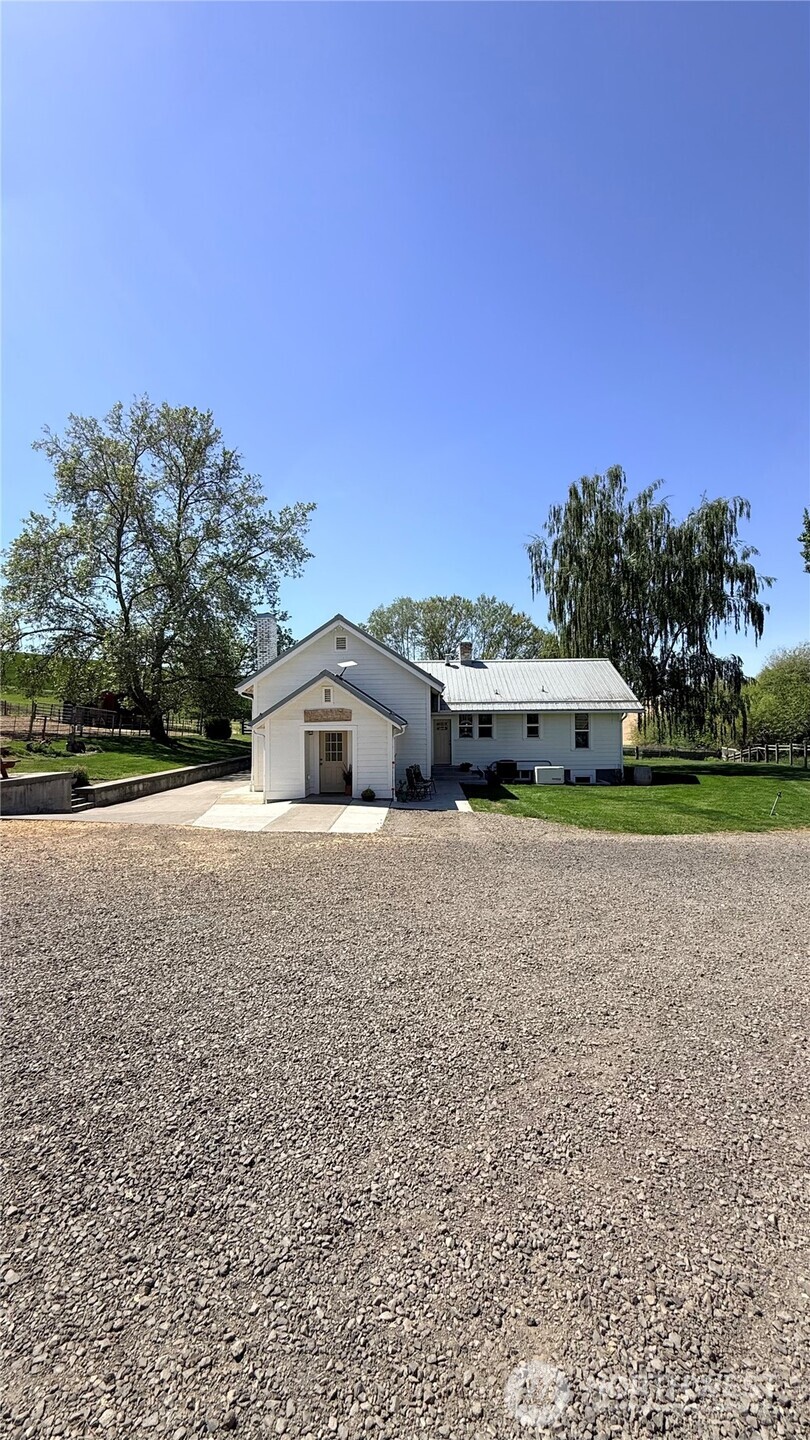 12944 Lower Waitsburg Road Waitsburg WA 99361