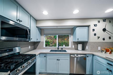 4929 Black Lake Boulevard SW Olympia WA 98502