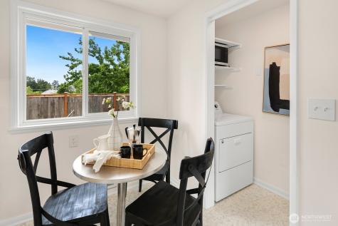 6257 28th Avenue NE Seattle WA 98115