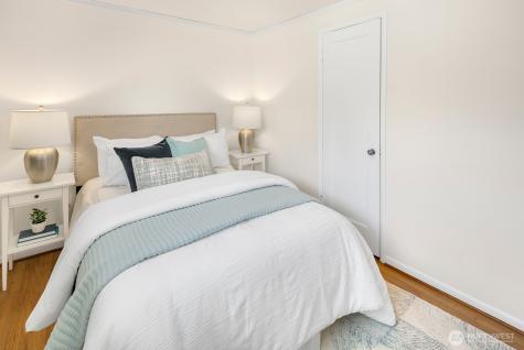 6257 28th Avenue NE Seattle WA 98115