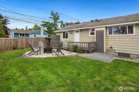 6257 28th Avenue NE Seattle WA 98115