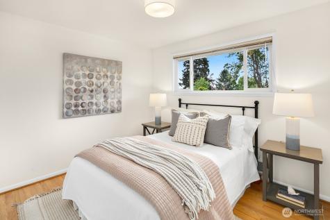 6257 28th Avenue NE Seattle WA 98115