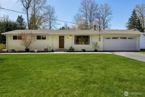 12502 Bingham Avenue E Tacoma WA 98446