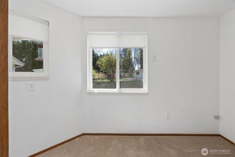 12502 Bingham Avenue E Tacoma WA 98446