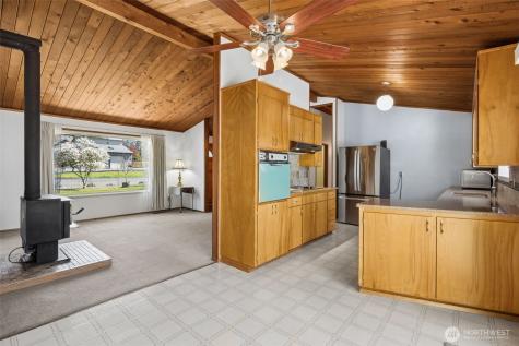 12502 Bingham Avenue E Tacoma WA 98446