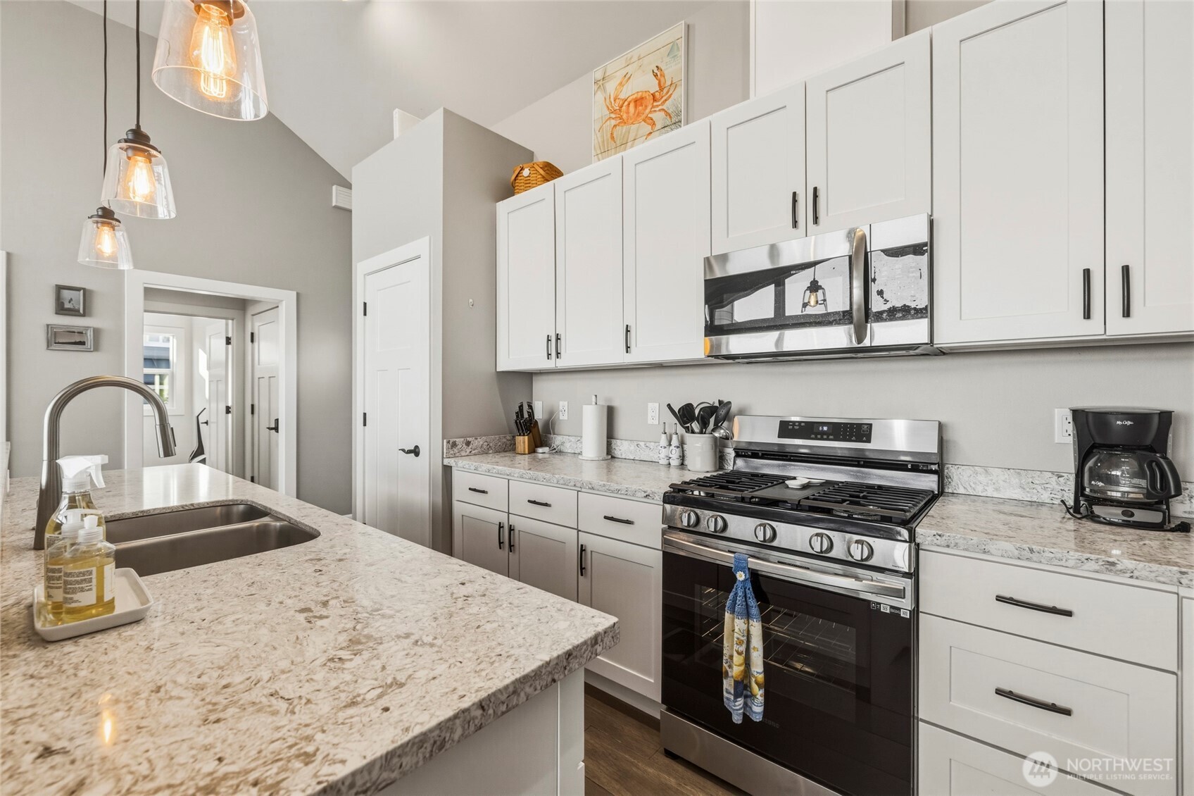 121 Keystone Avenue Coupeville WA 98239