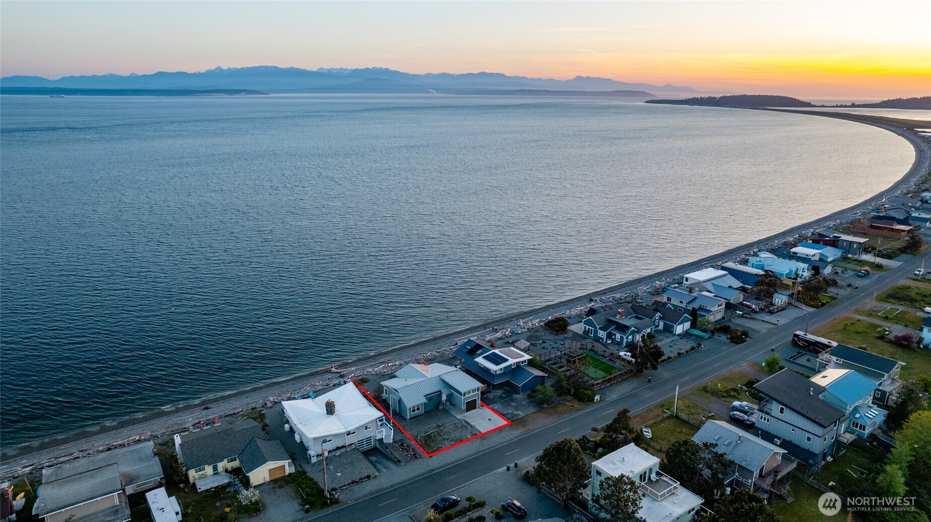 121 Keystone Avenue Coupeville WA 98239