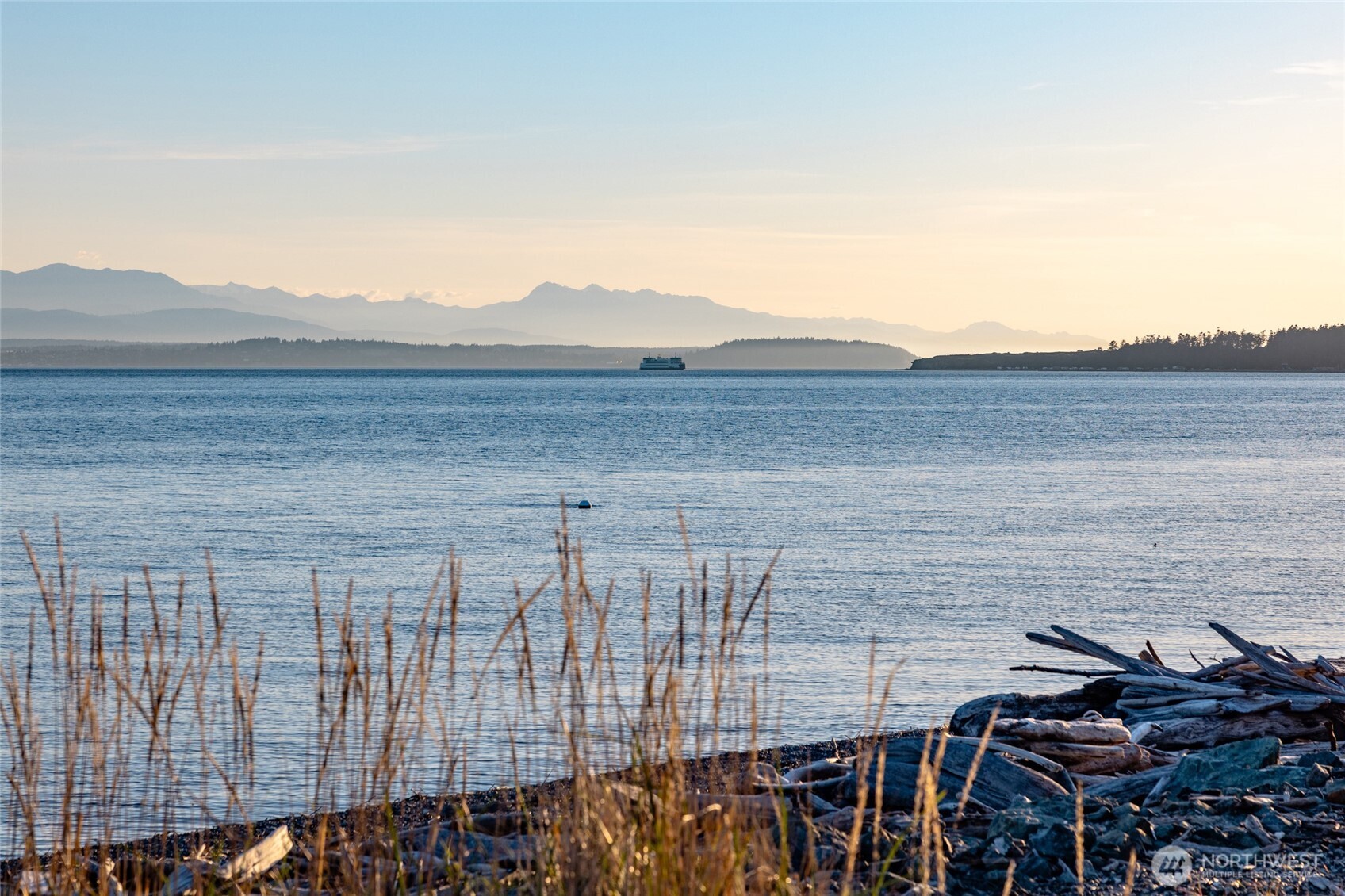 121 Keystone Avenue Coupeville WA 98239