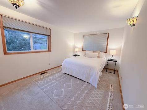 26130 134th Avenue SE Kent WA 98042