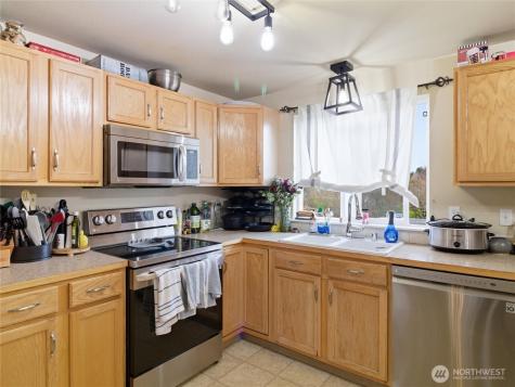 1144 Milbanke Drive SE Olympia WA 98513