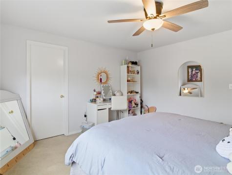 1144 Milbanke Drive SE Olympia WA 98513