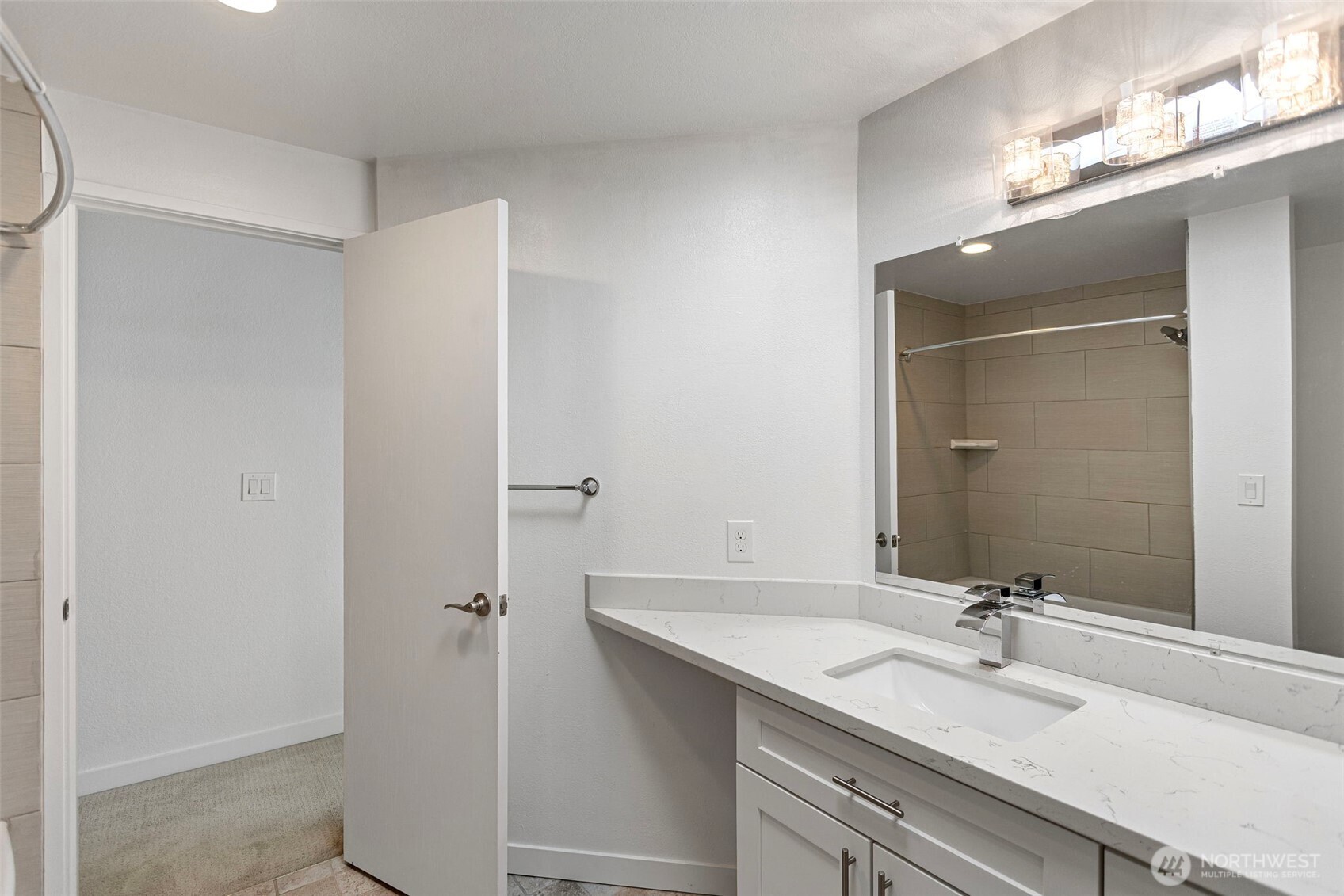 10 143rd Avenue SE Bellevue WA 98007