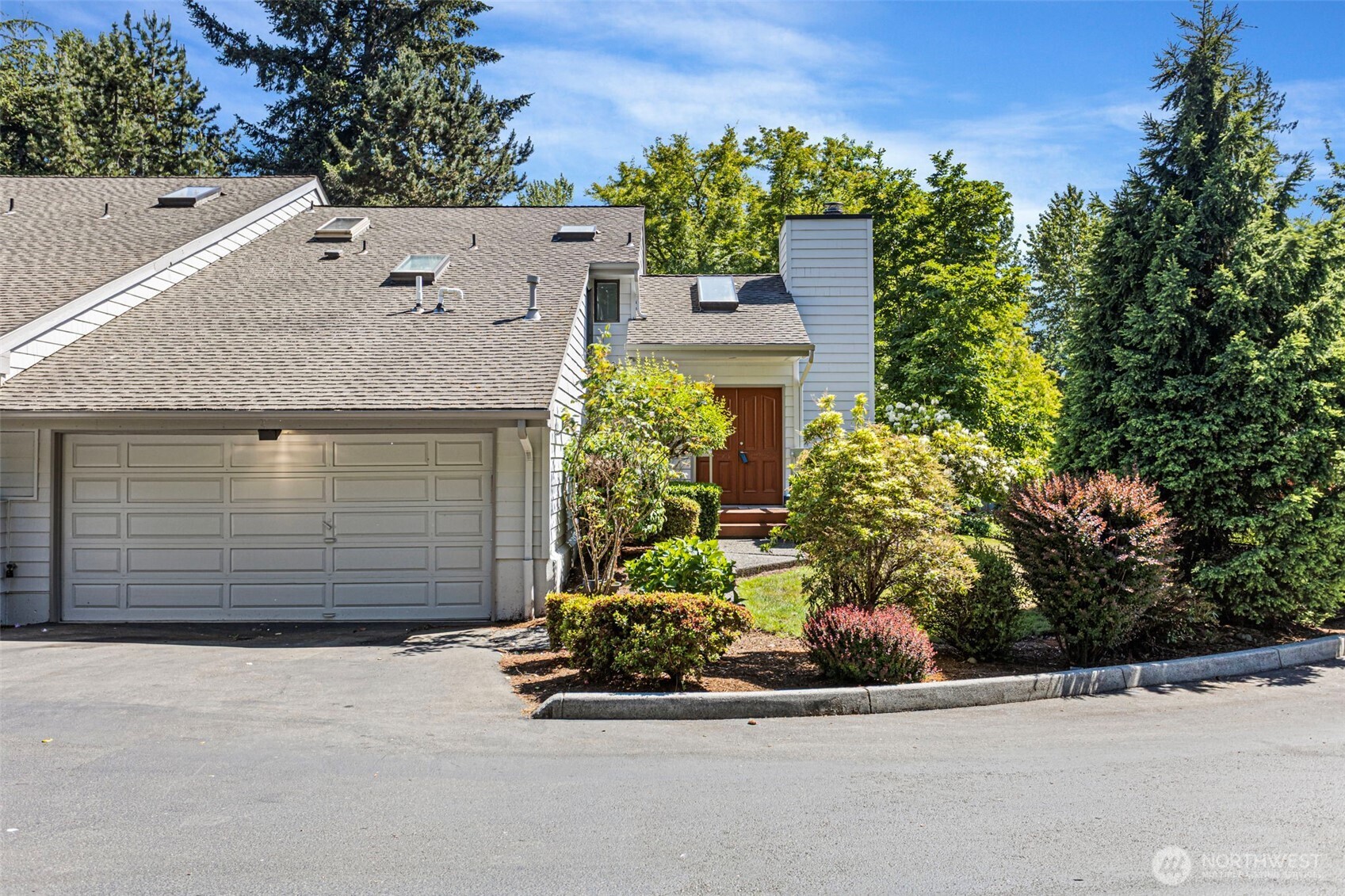 10 143rd Avenue SE Bellevue WA 98007