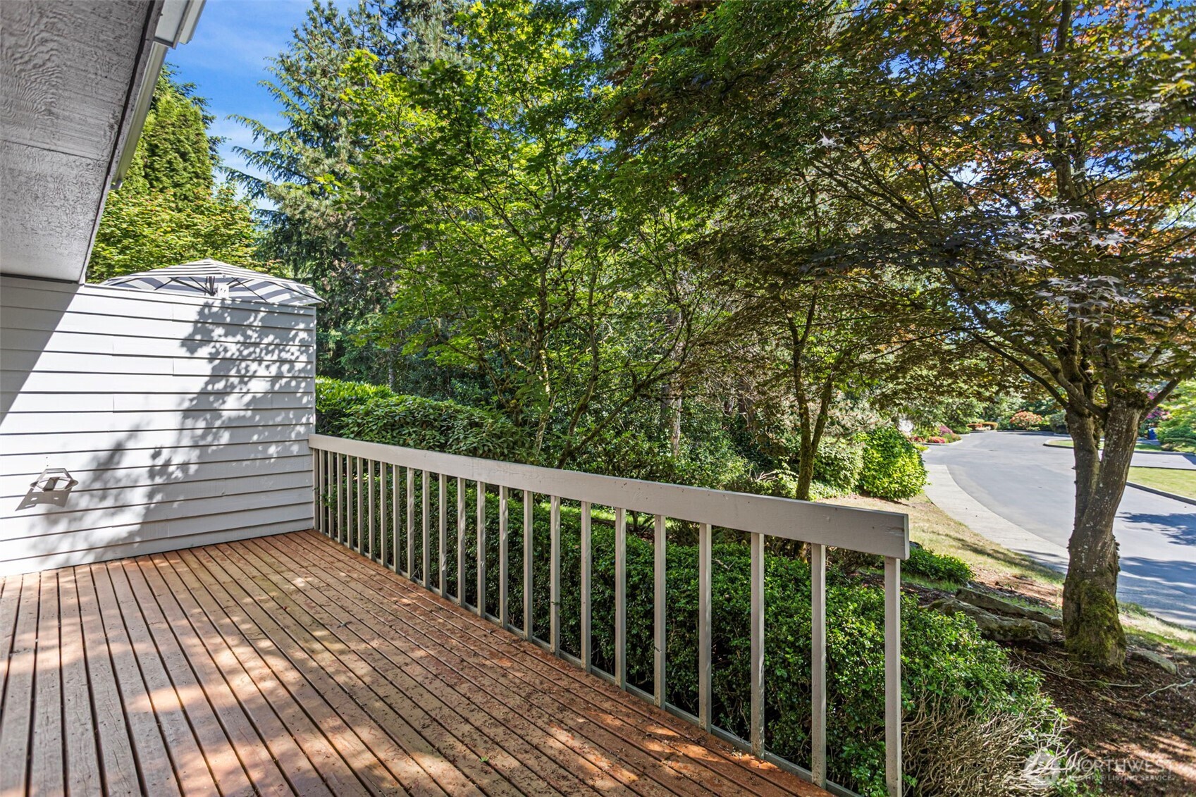 10 143rd Avenue SE Bellevue WA 98007