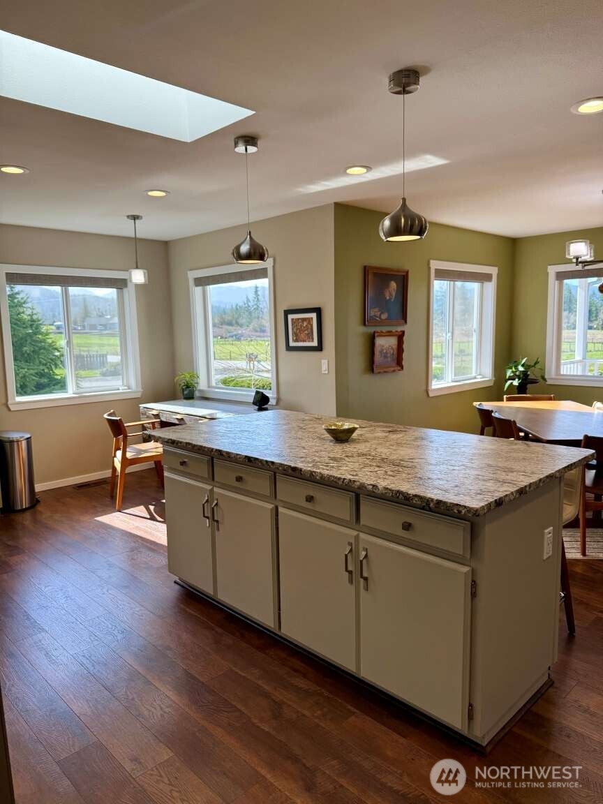 2270 S 7th Avenue Sequim WA 98382