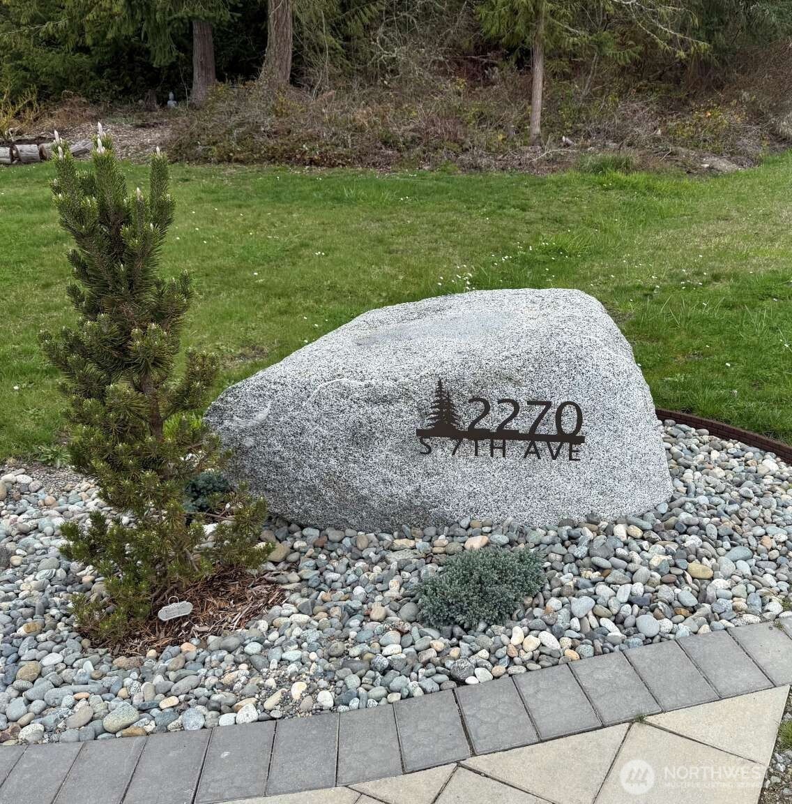 2270 S 7th Avenue Sequim WA 98382