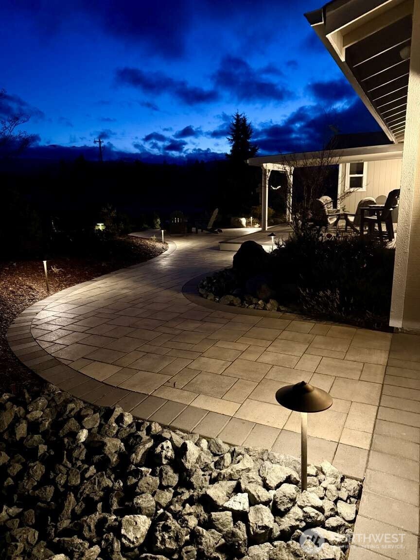 2270 S 7th Avenue Sequim WA 98382