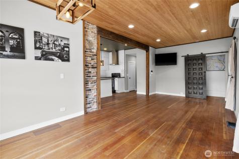 300 S 1st Street Roslyn WA 98941
