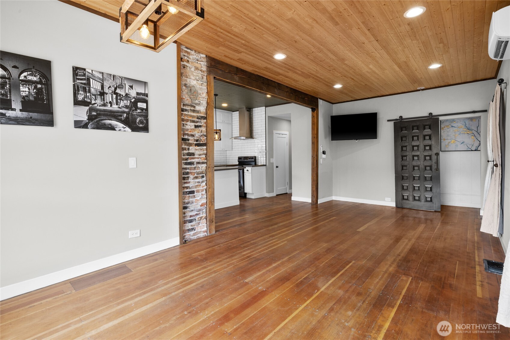 300 S 1st Street Roslyn WA 98941