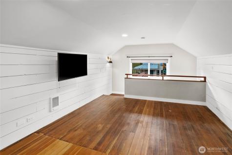 300 S 1st Street Roslyn WA 98941