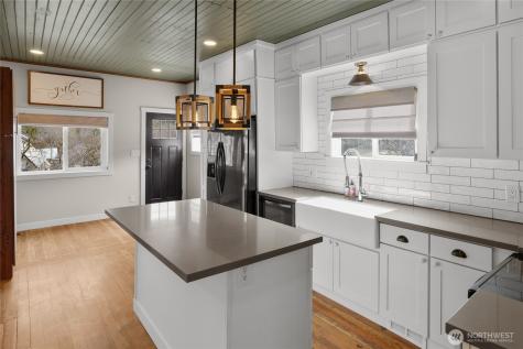 300 S 1st Street Roslyn WA 98941