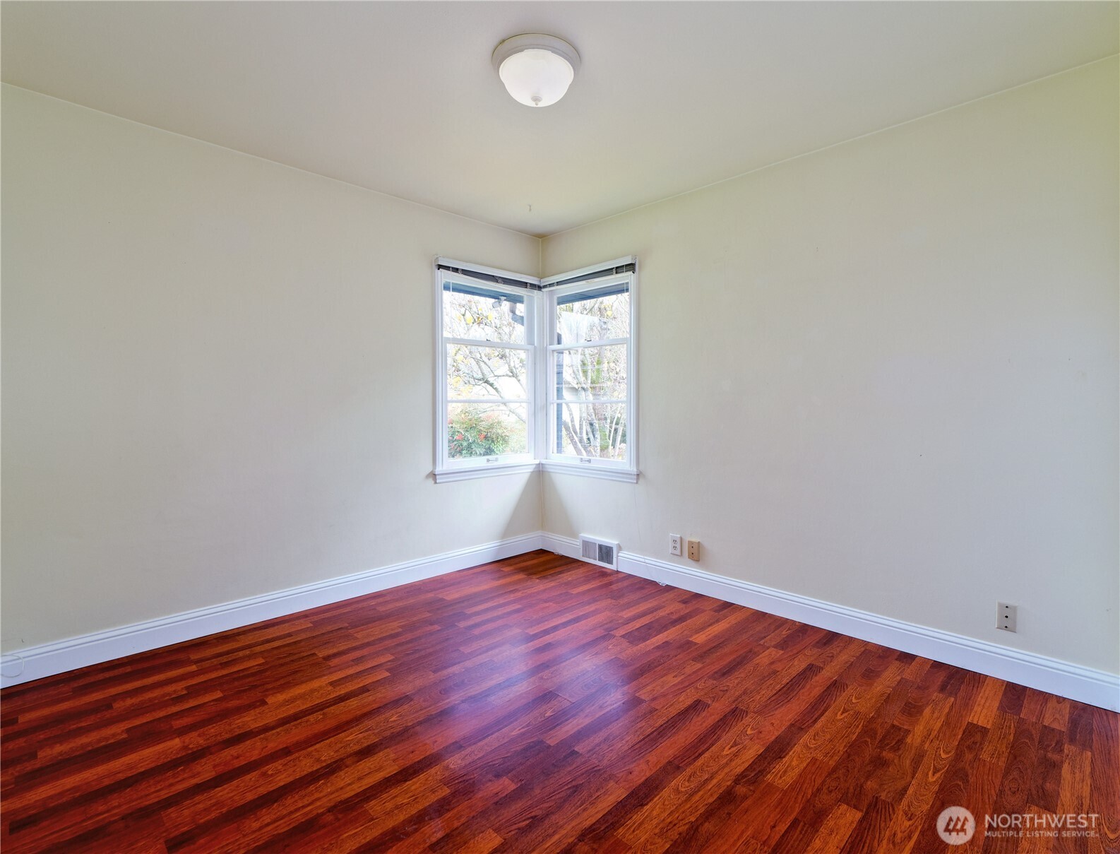 30 SE Bush Street Issaquah WA 98027