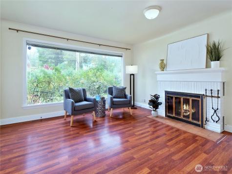 30 SE Bush Street Issaquah WA 98027