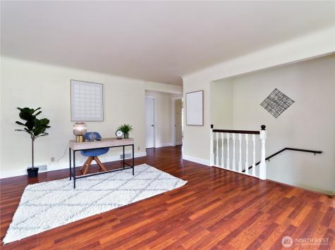 30 SE Bush Street Issaquah WA 98027