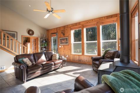 32408 146th Avenue E Graham WA 98338