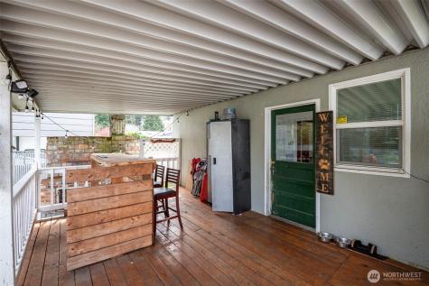 1219 21st Street SE Puyallup WA 98372
