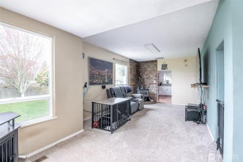 1219 21st Street SE Puyallup WA 98372