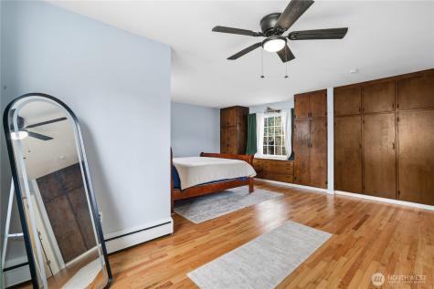 18 Ponce De Leon Creek SW Lakewood WA 98499