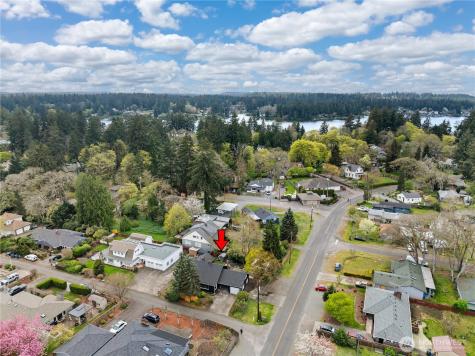 18 Ponce De Leon Creek SW Lakewood WA 98499