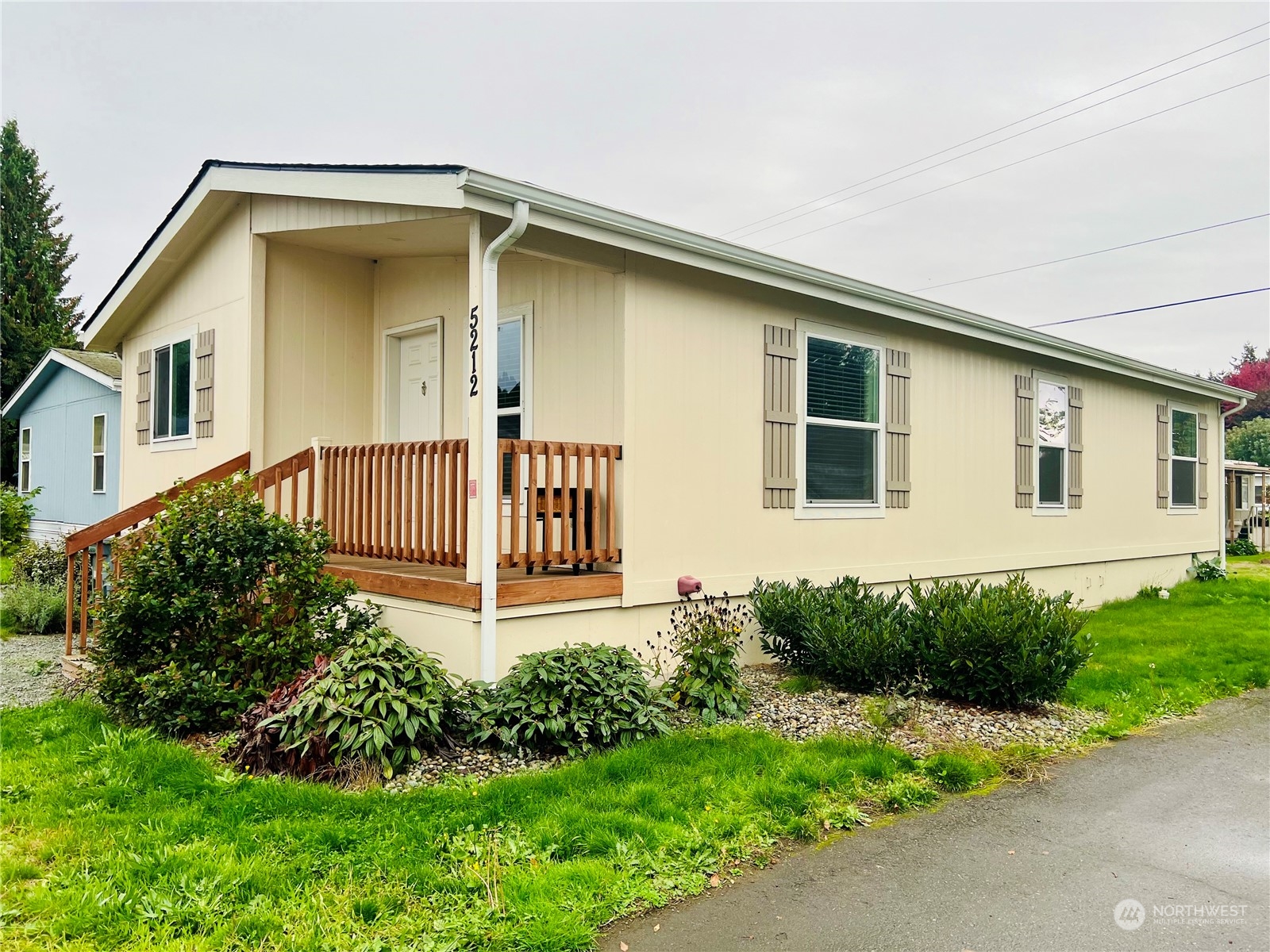 5212 70th Avenue E Puyallup WA 98371