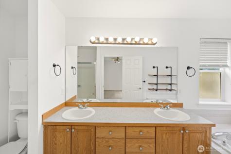 8307 210th Avenue Ct E Bonney Lake WA 98391