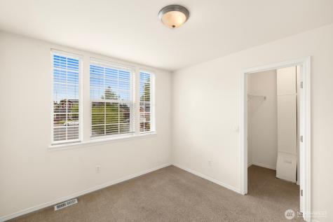 8307 210th Avenue Ct E Bonney Lake WA 98391